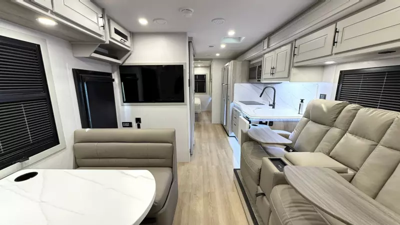 DynaQuest XL Main Room